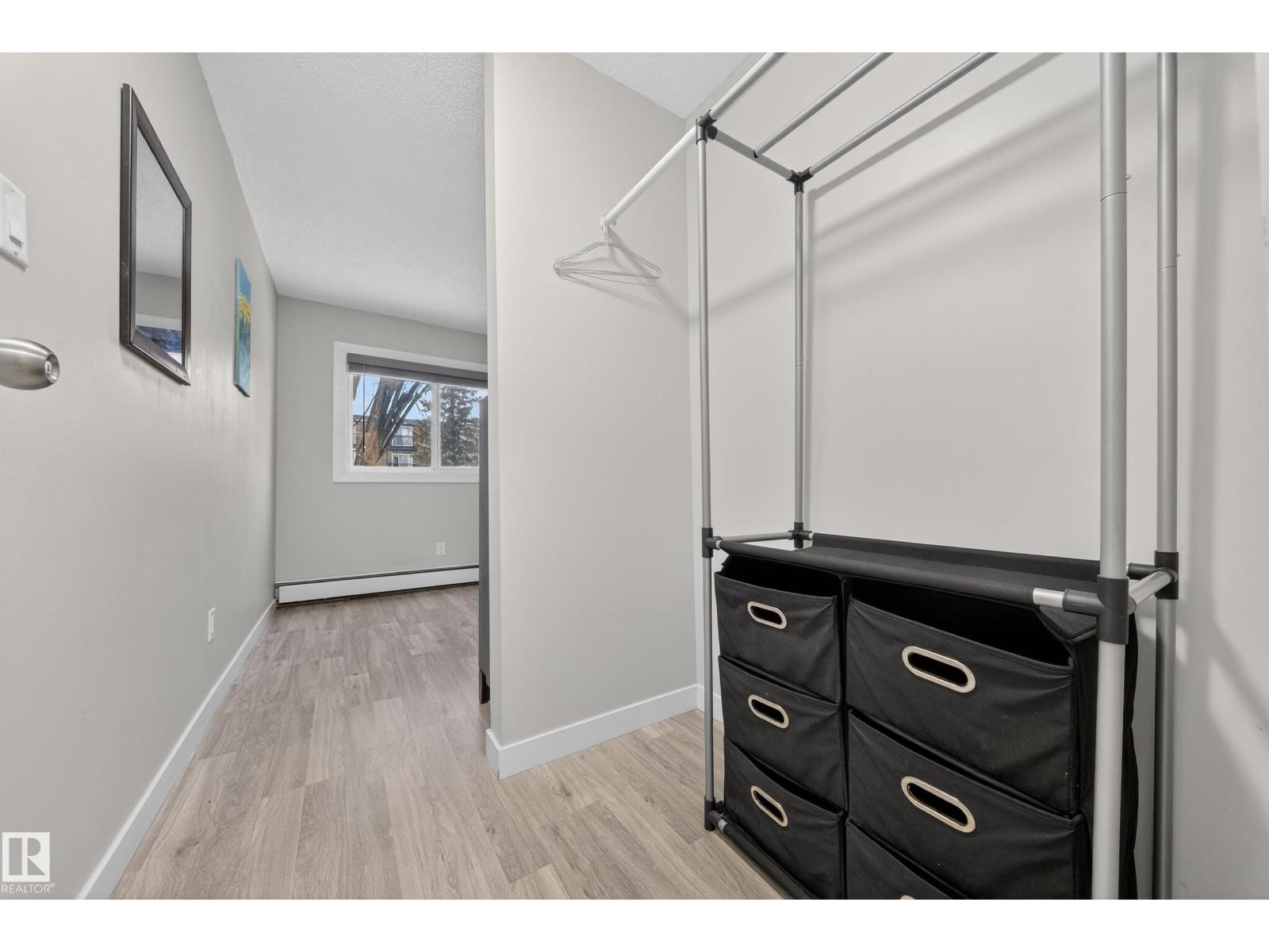 #202 10615 156 ST NW, Edmonton