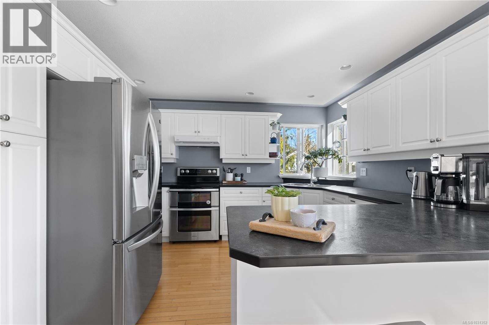 1285 Blesbok Rd, Campbell River