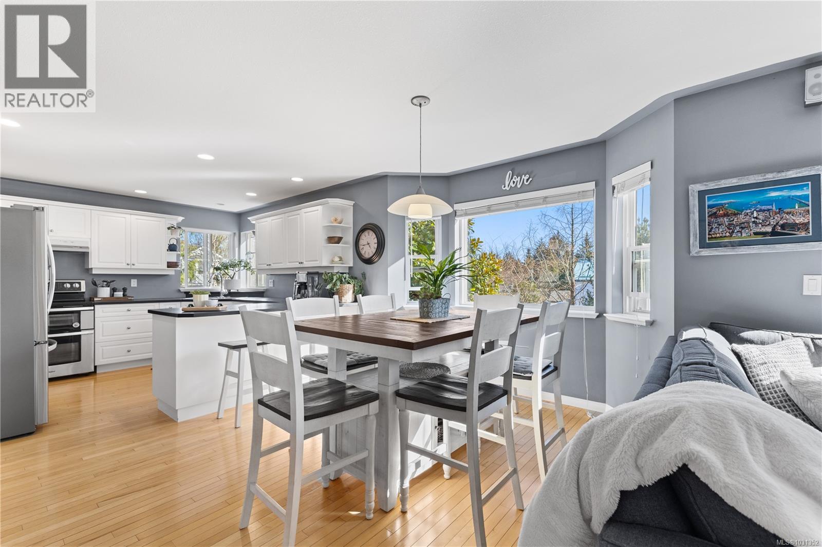 1285 Blesbok Rd, Campbell River