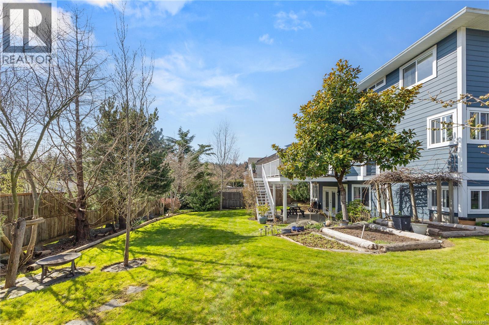 1285 Blesbok Rd, Campbell River