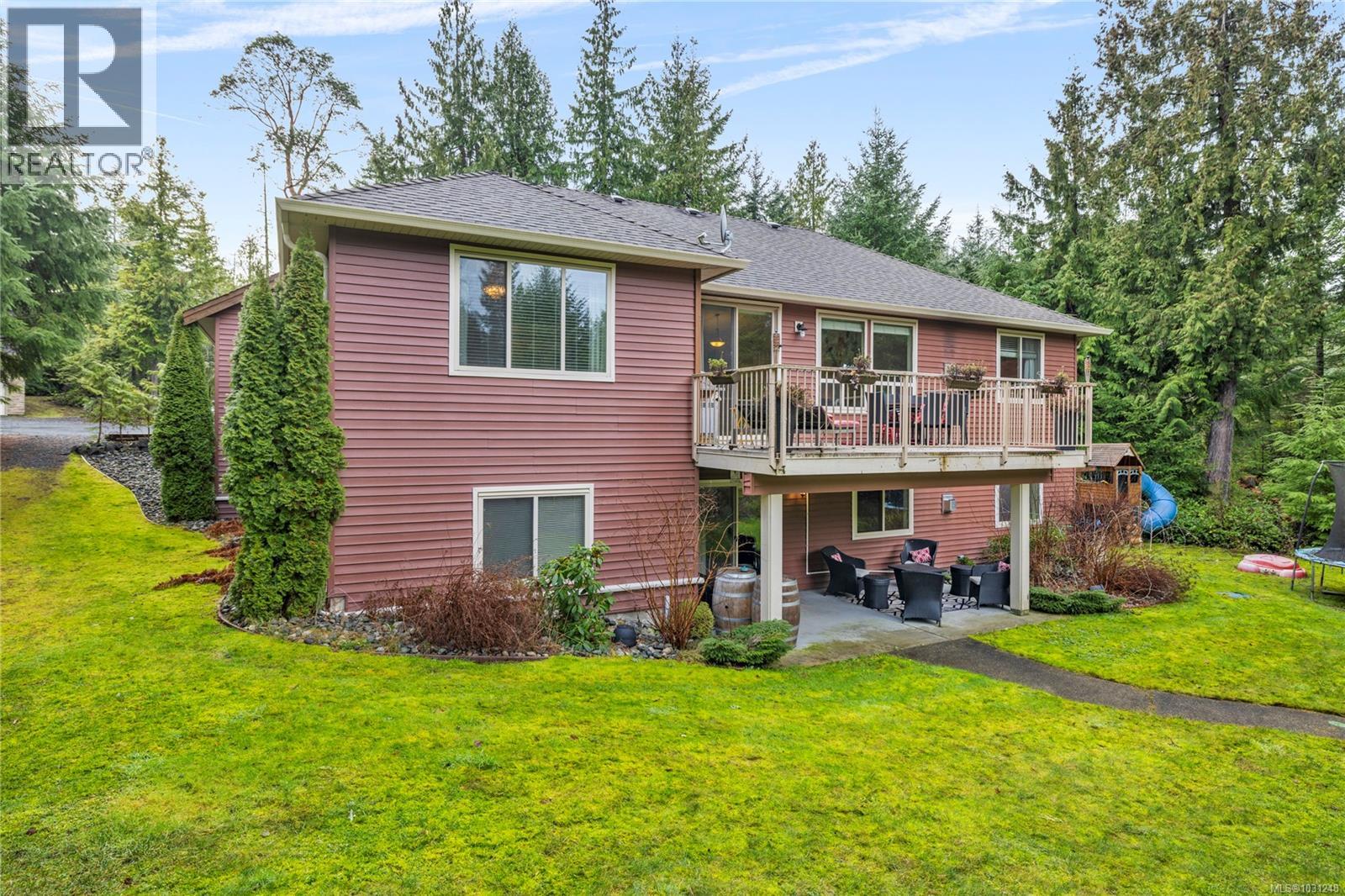 1755 Galvin Pl, Qualicum Beach