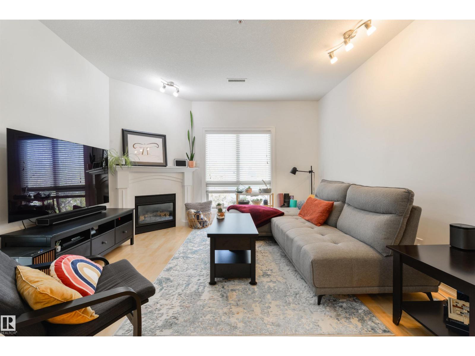 #304 10630 78 AV NW, Edmonton