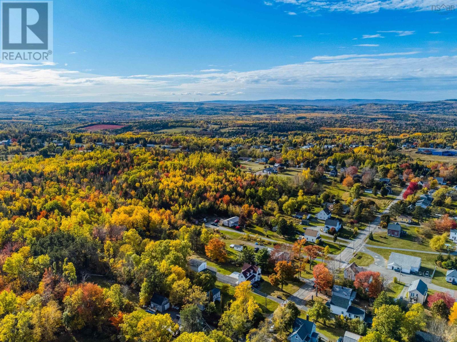 Property 48 of 50 of 1745 Victoria Street