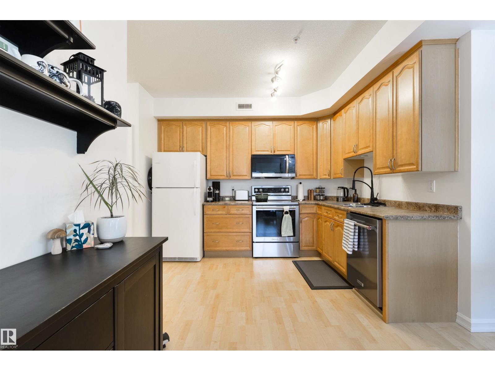 #304 10630 78 AV NW, Edmonton