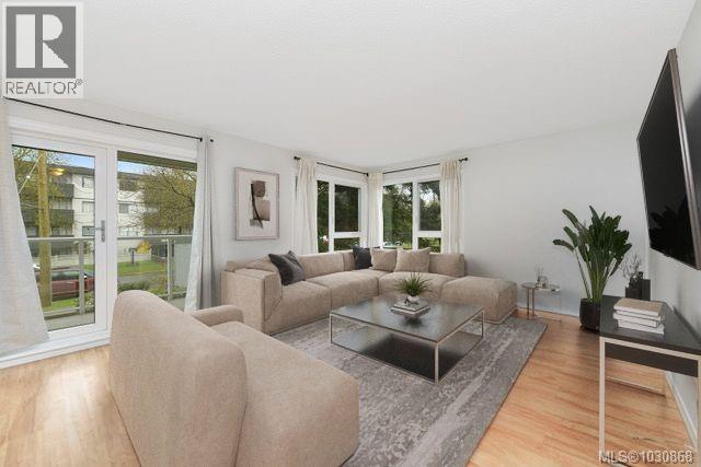 202 2647 Graham Street, Victoria