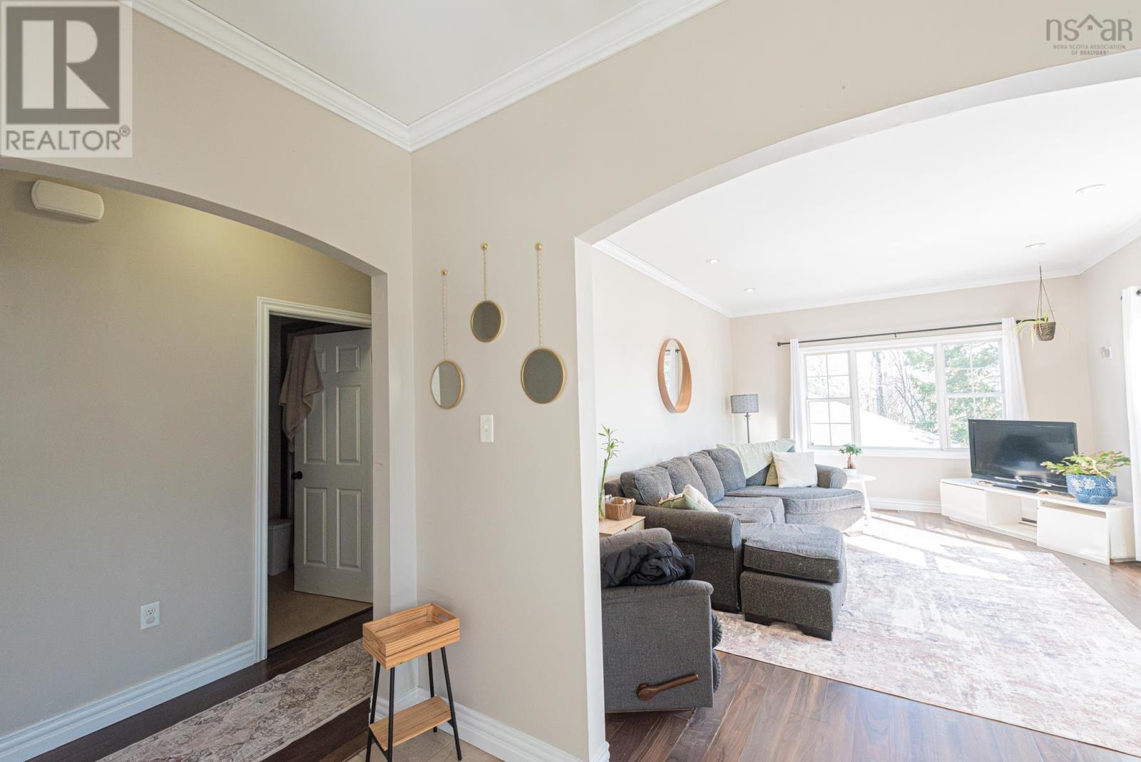 Property 3 of 46 of 925 Lorne Street