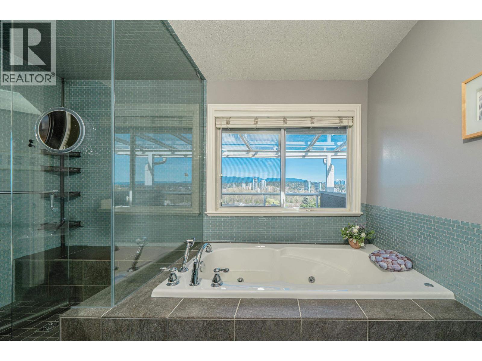 7548 SEQUOIA ROAD, Burnaby