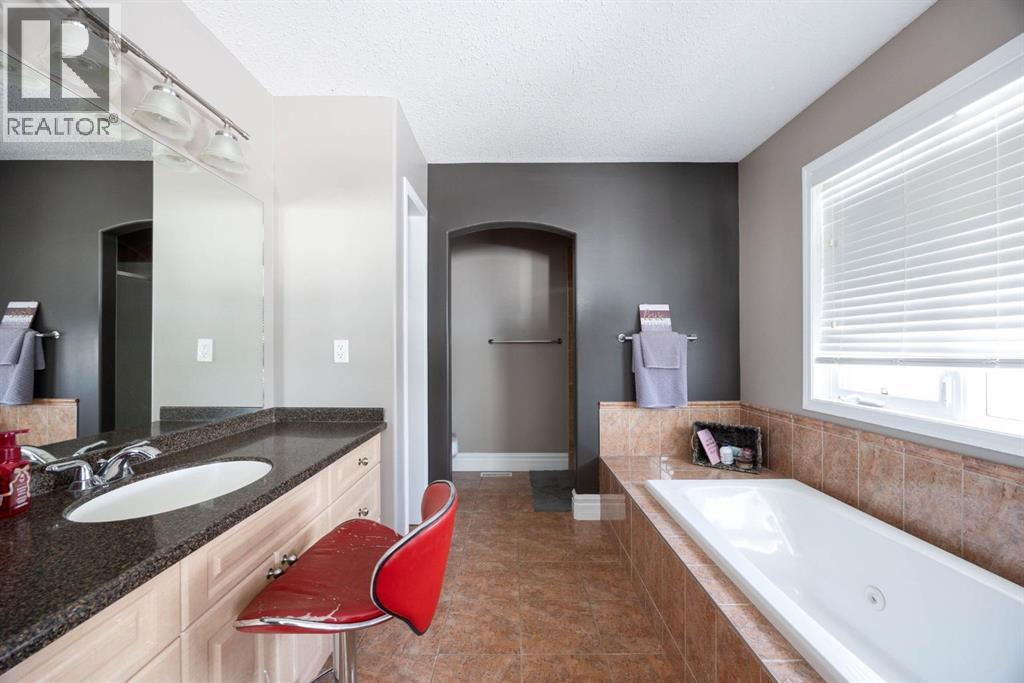 327 Williams Drive, Fort McMurray