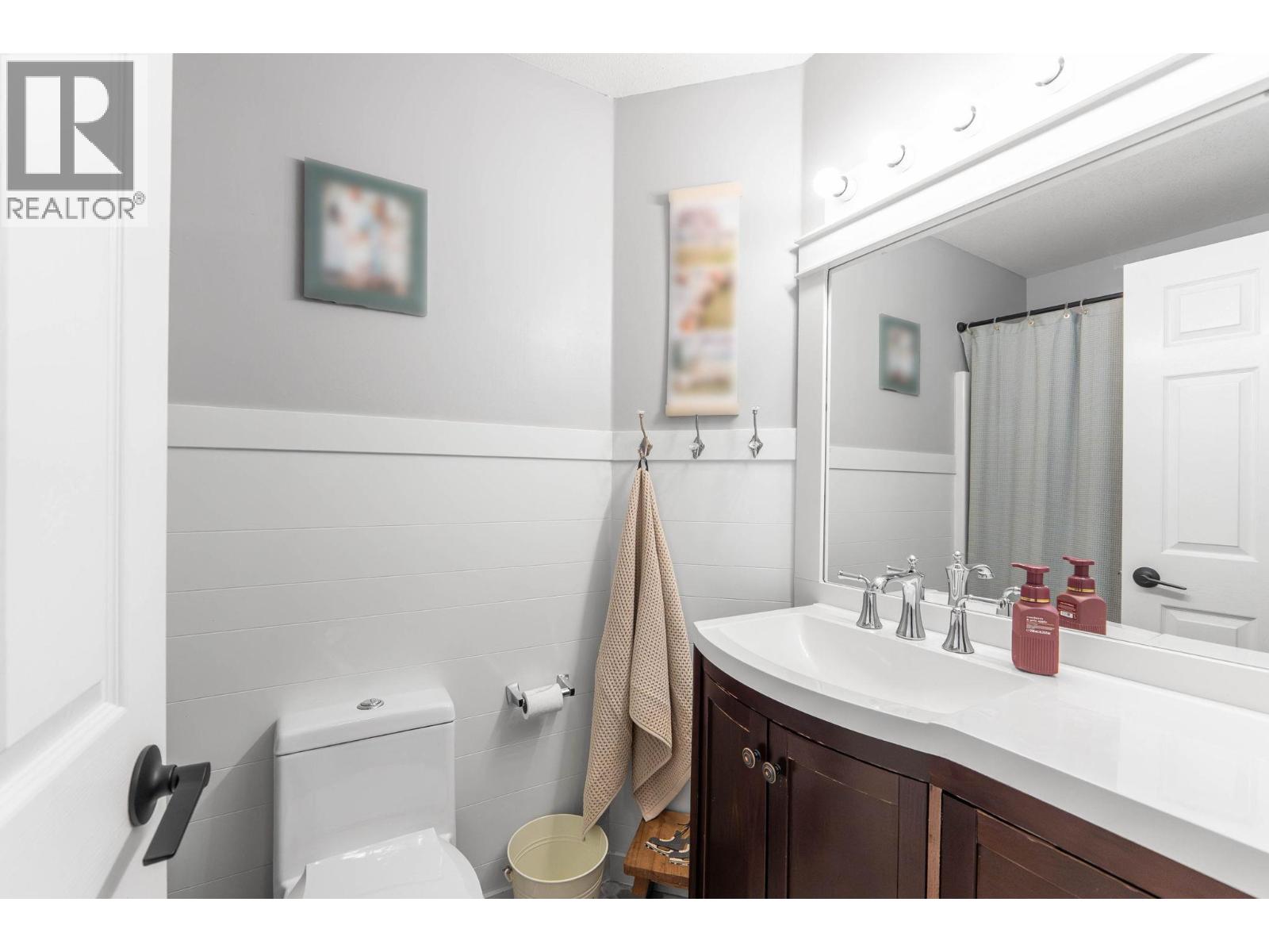 #24 6100 OLD VERNON ROAD - 13