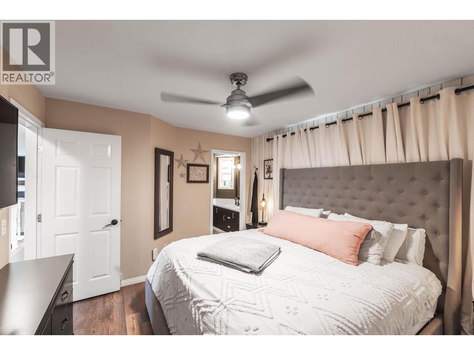 #24 6100 OLD VERNON ROAD - 16