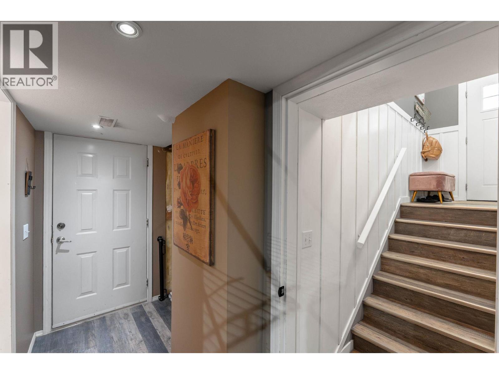 #24 6100 OLD VERNON ROAD - 24