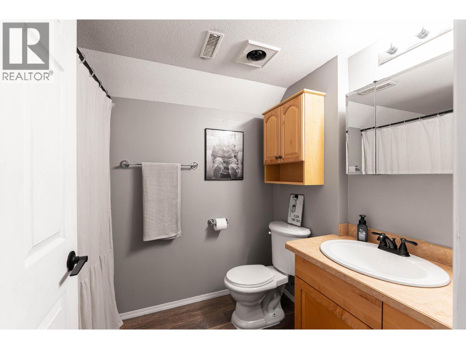 #24 6100 OLD VERNON ROAD - 29