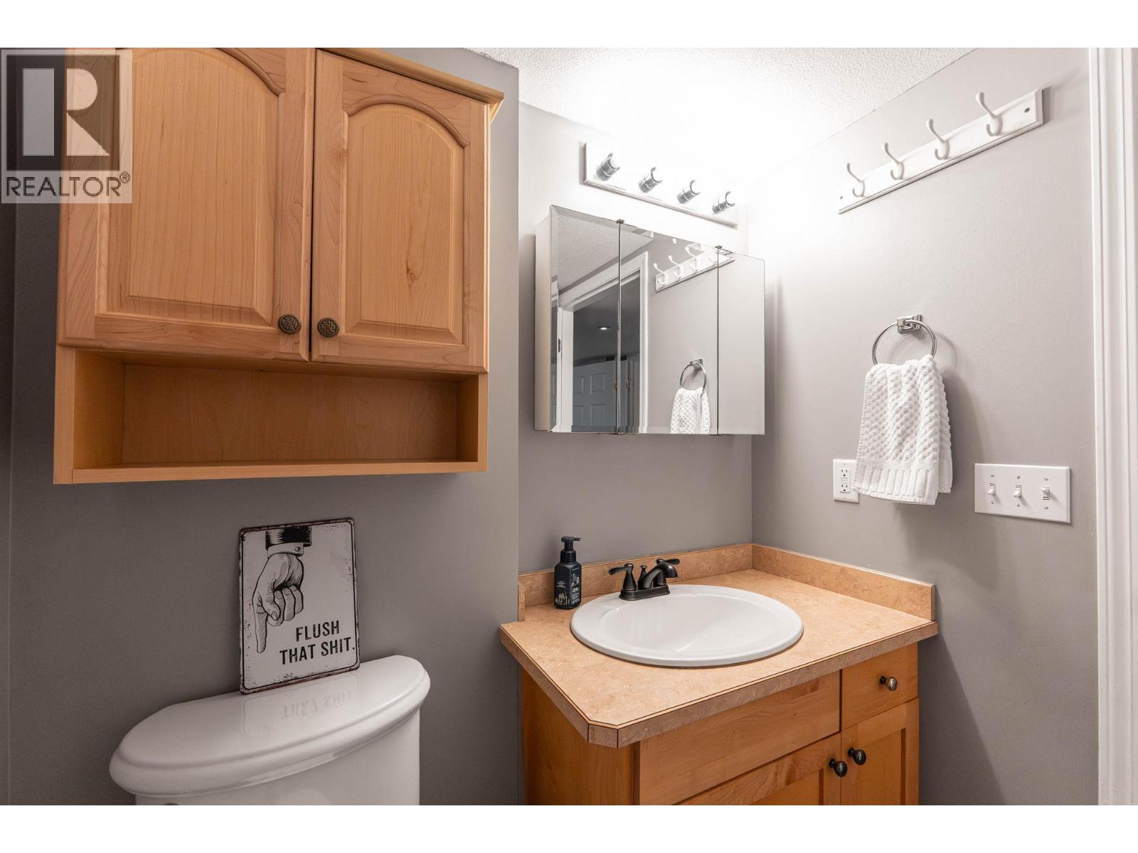 #24 6100 OLD VERNON ROAD - 30