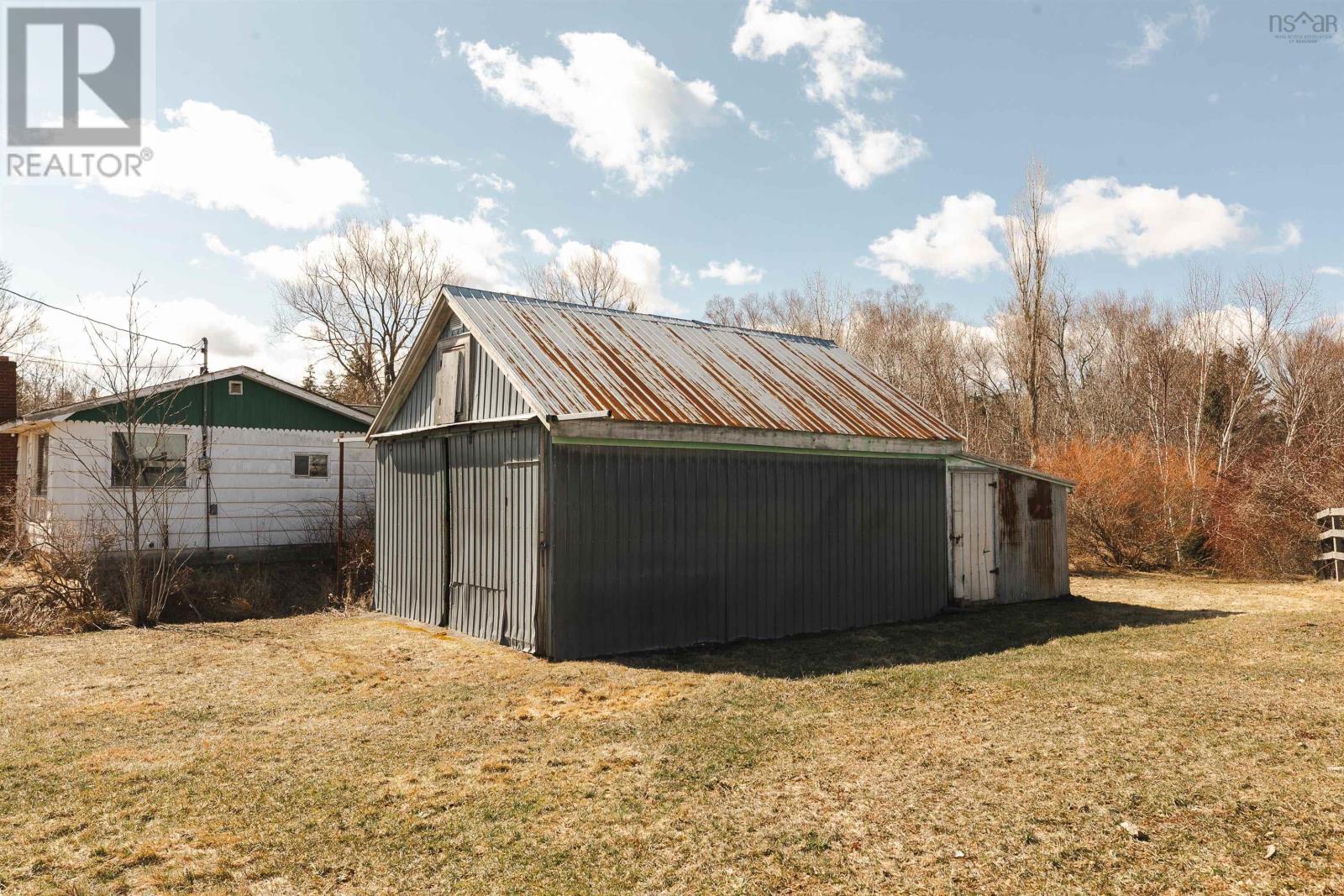 Property 45 of 50 of 2133 New Cheverie Road