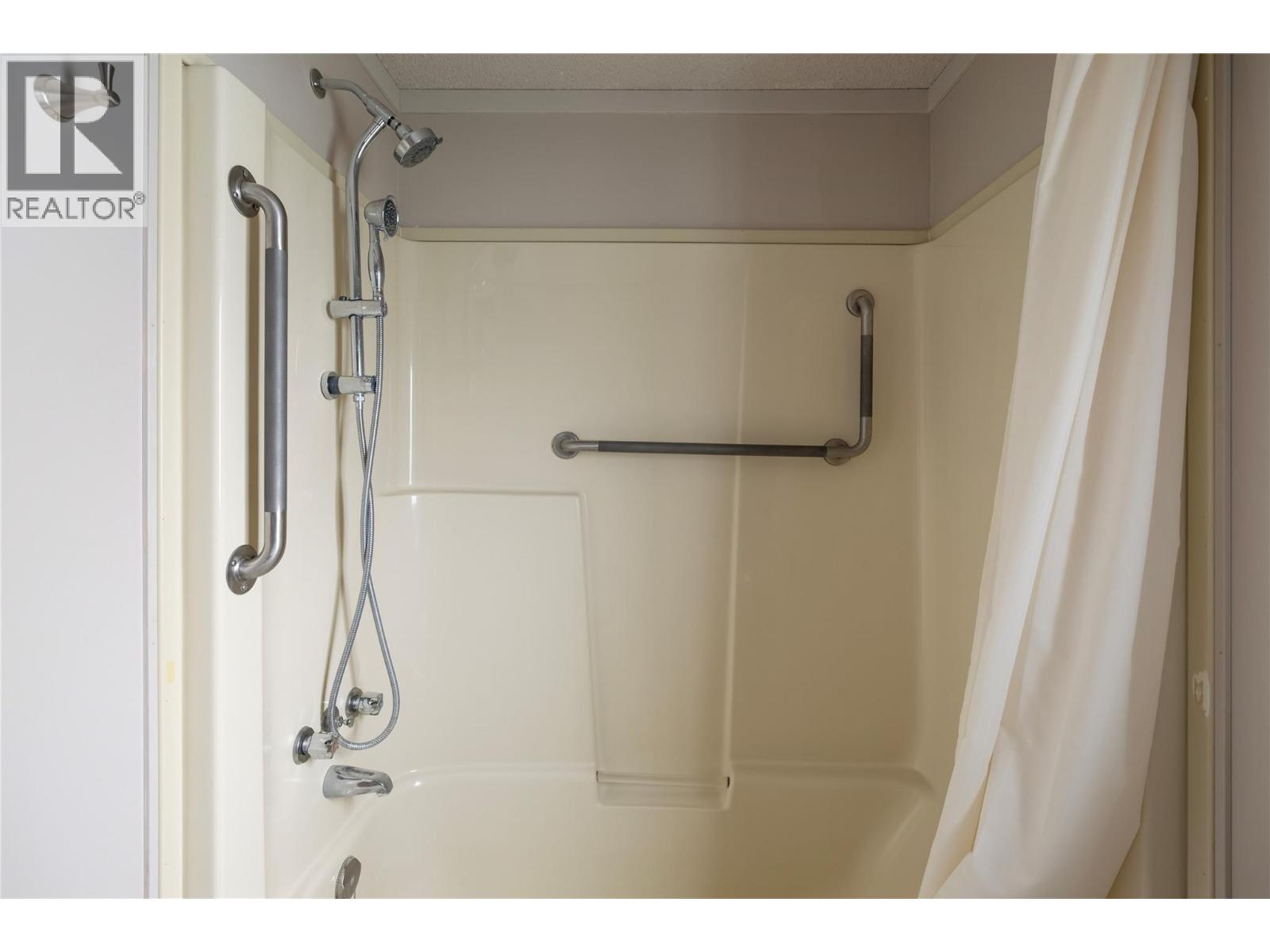 #232 6710 TRONSON ROAD - 19