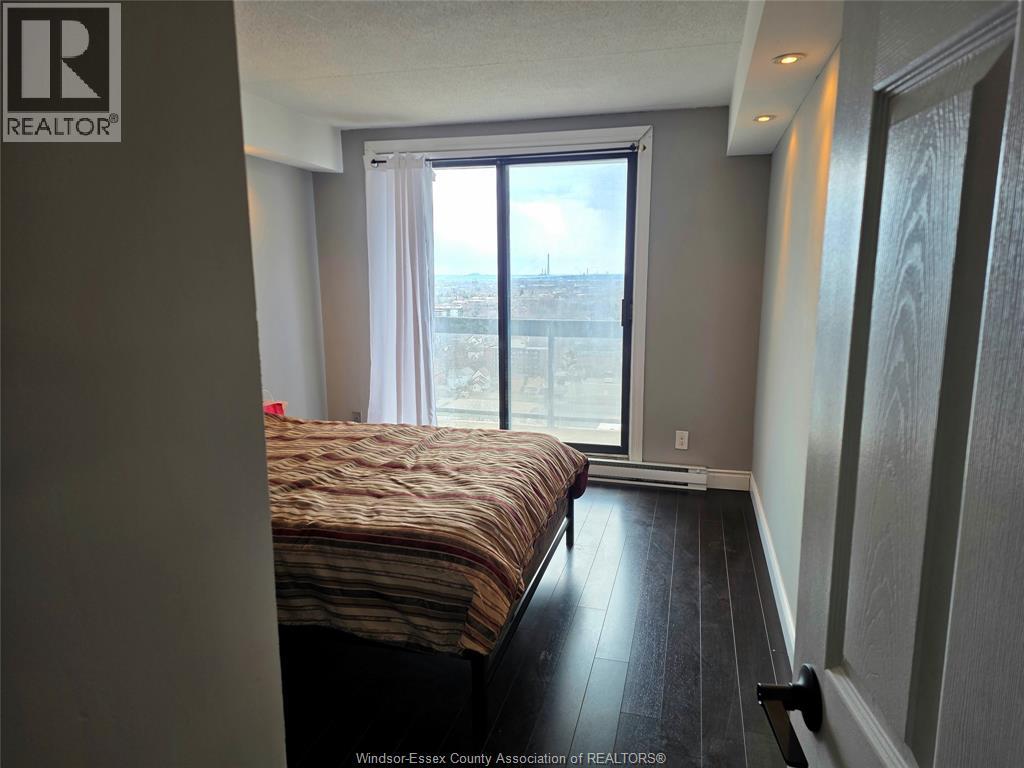 #2313 150 PARK STREET WEST - 16