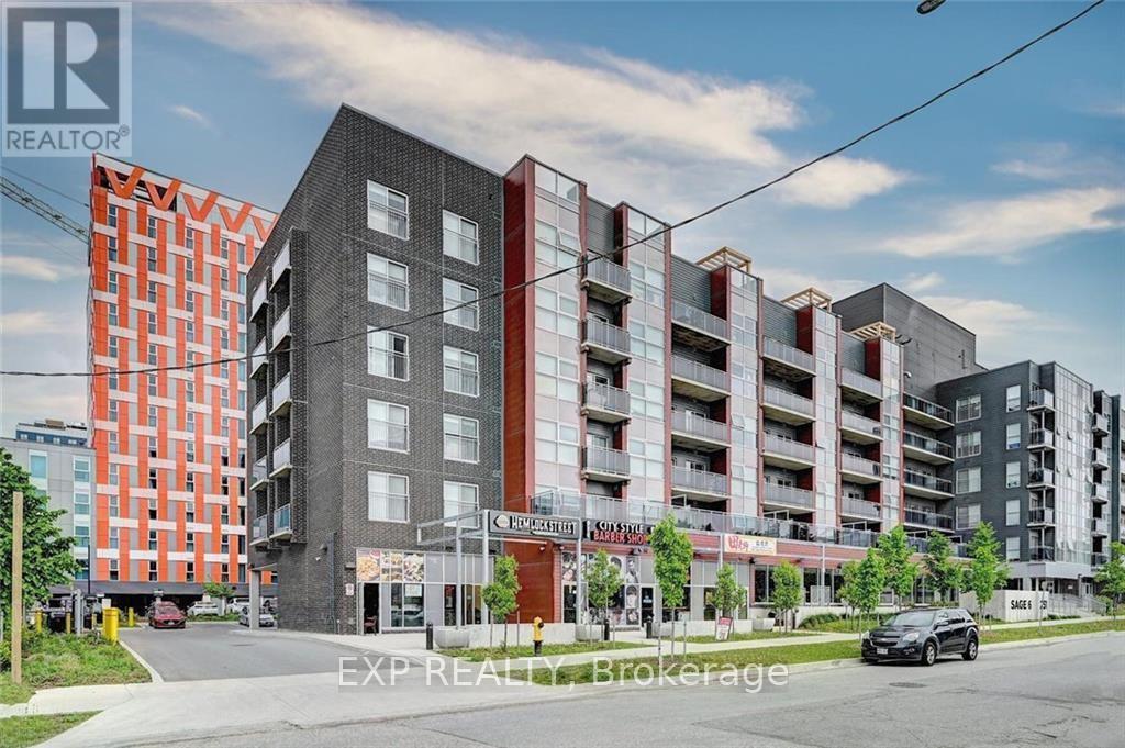 504 - 251 HEMLOCK STREET