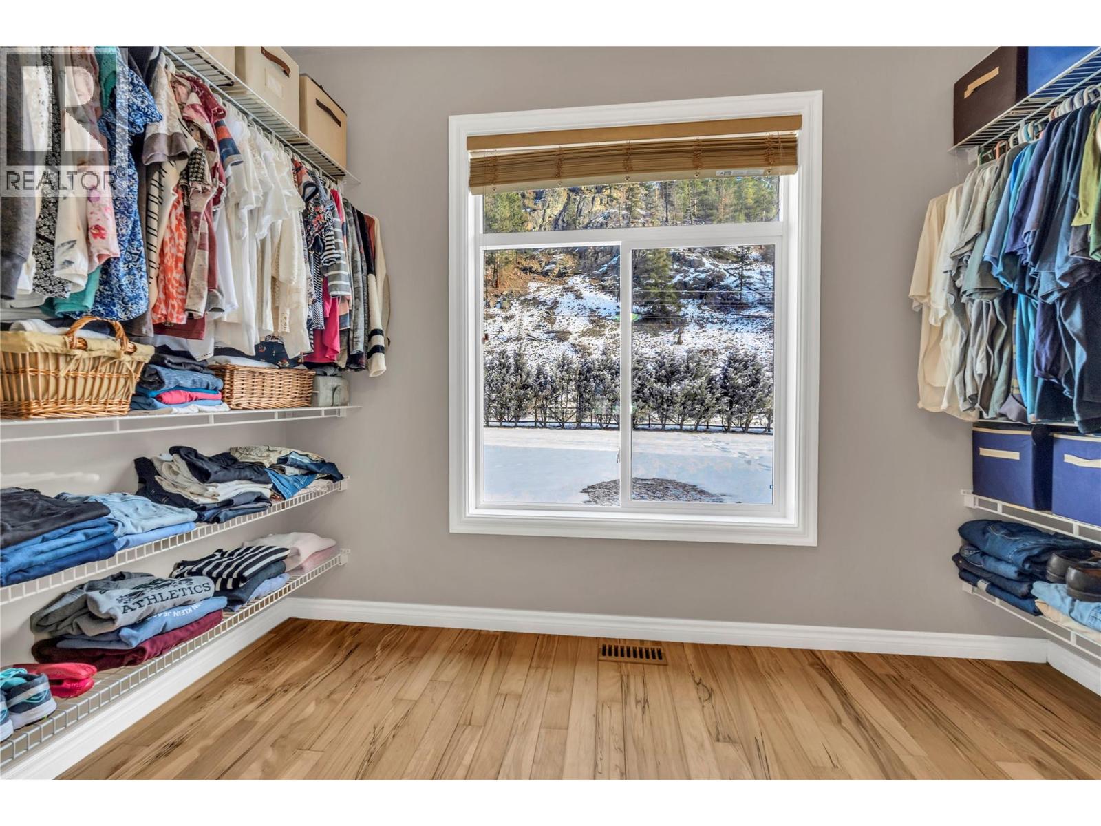 1084 SEVEN MILE ROAD - 33