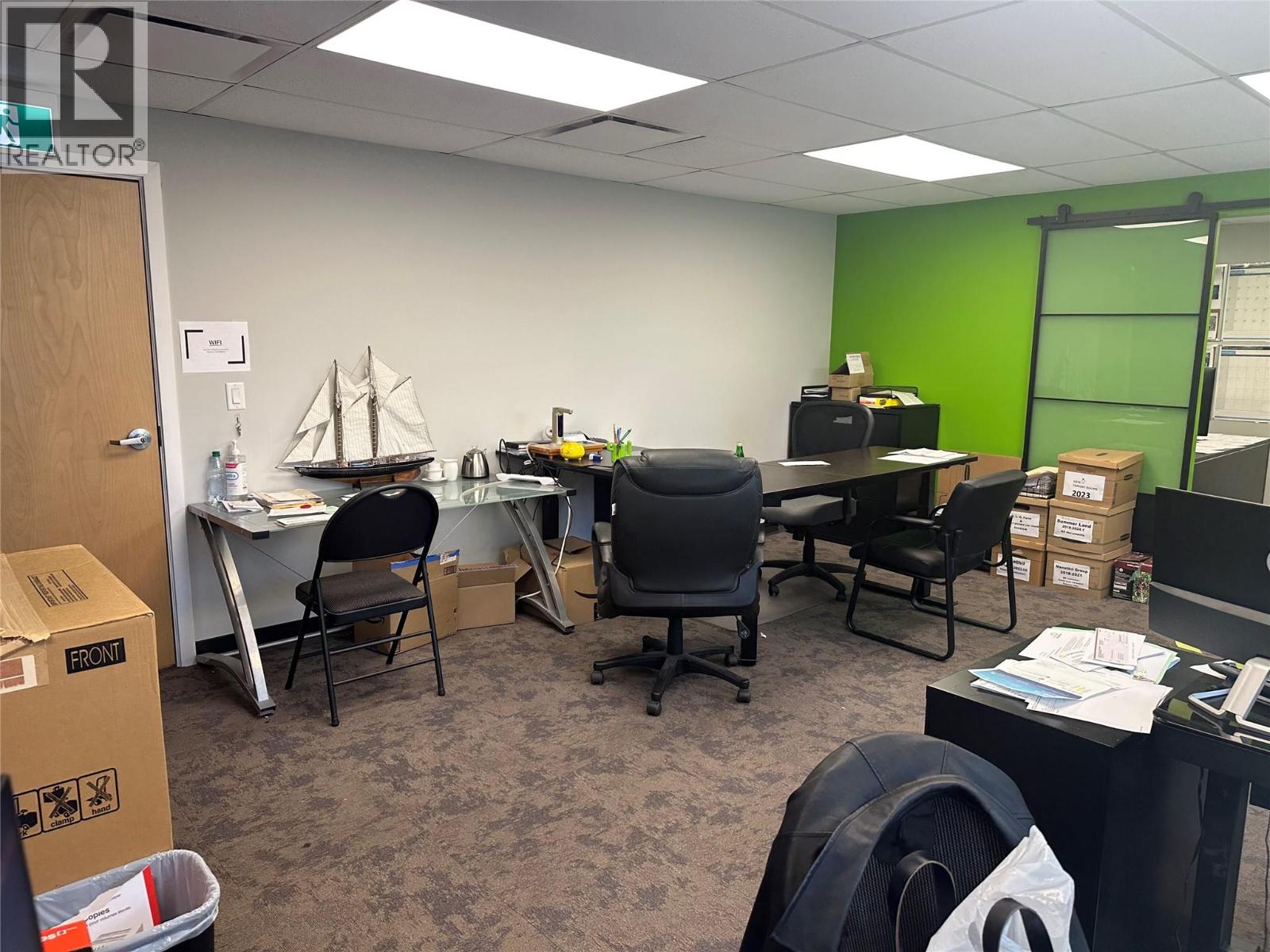 222 1751 Harvey Avenue, Kelowna