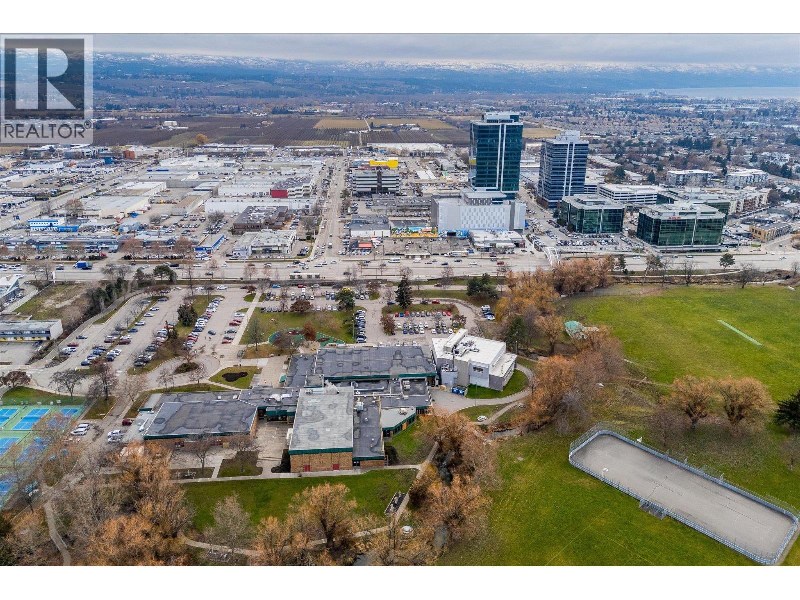 222 1751 Harvey Avenue, Kelowna