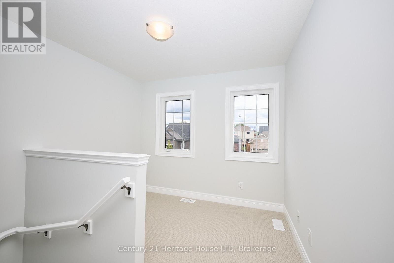 Loft-style room on the 2nd floor