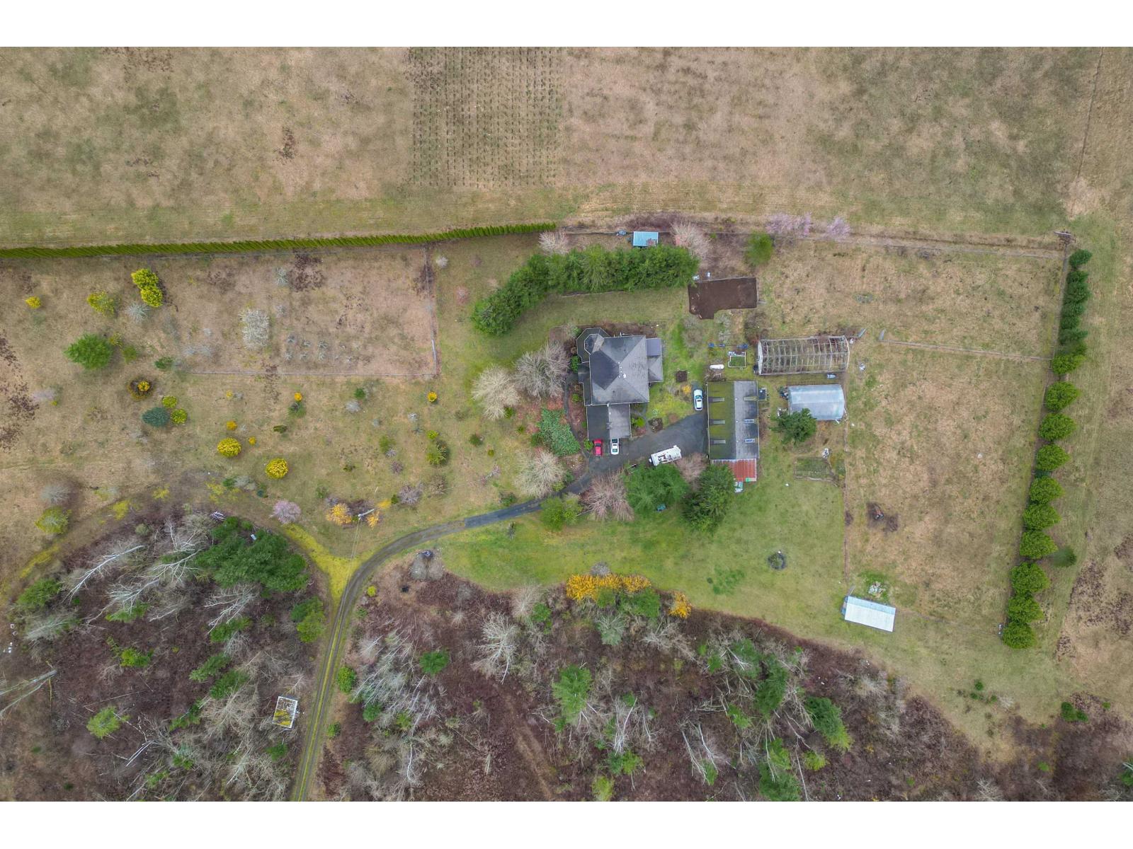 290 COLTER ROAD, Columbia Valley, Columbia Valley