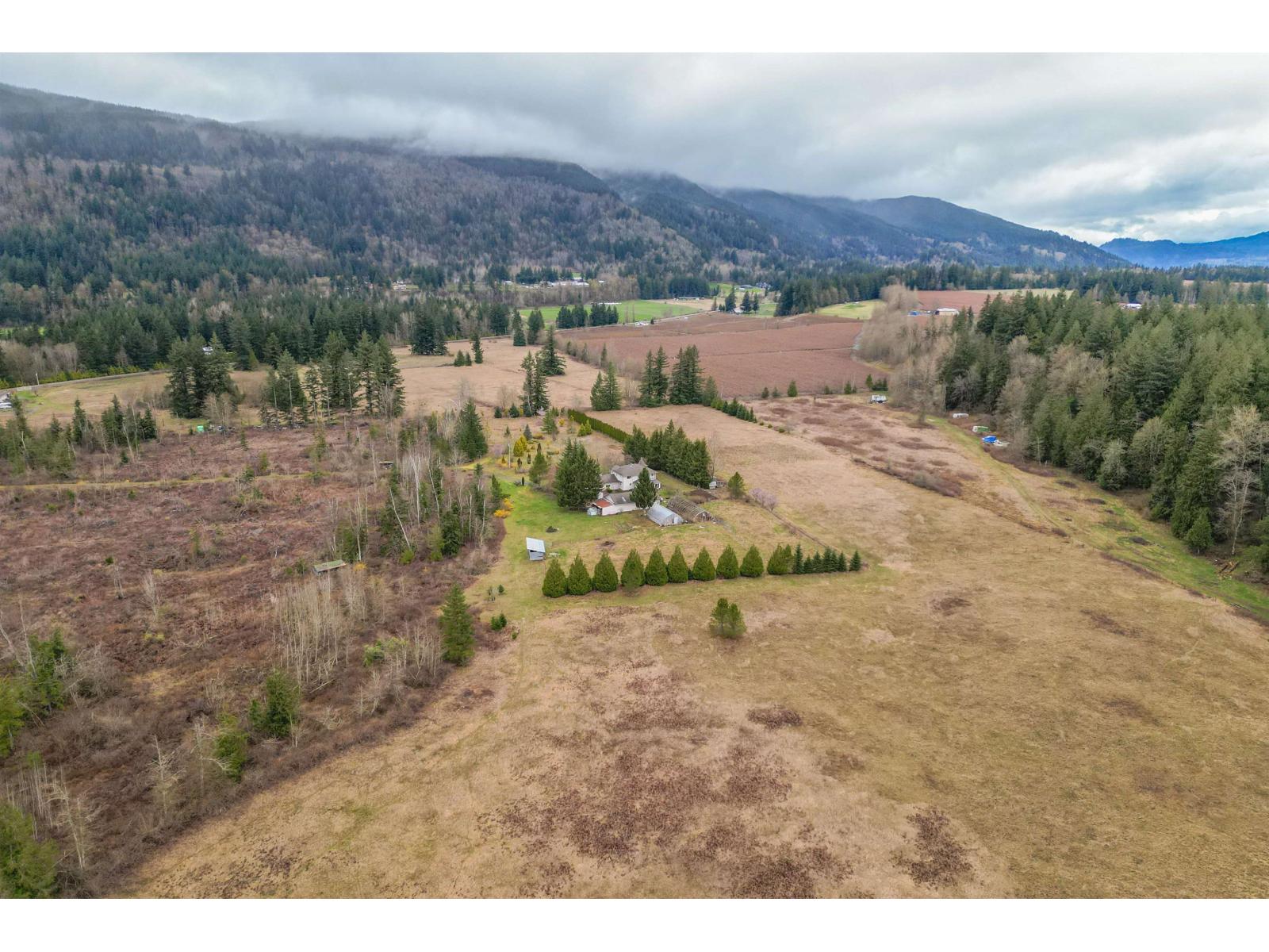 290 COLTER ROAD, Columbia Valley, Columbia Valley