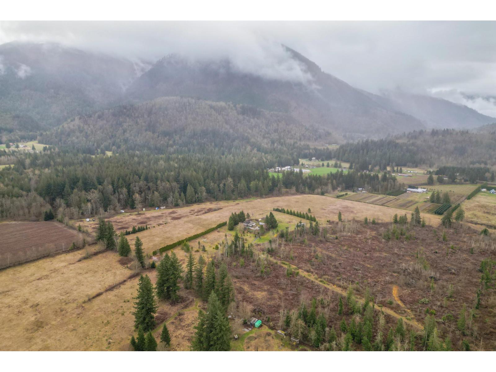 290 COLTER ROAD, Columbia Valley, Columbia Valley