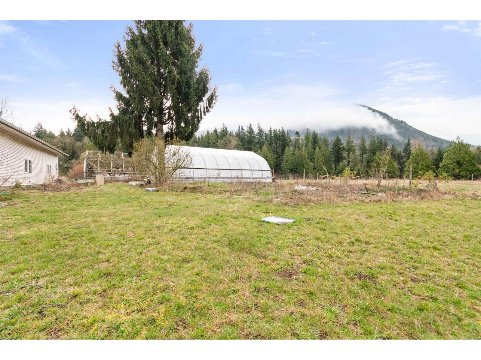 290 COLTER ROAD, Columbia Valley, Columbia Valley