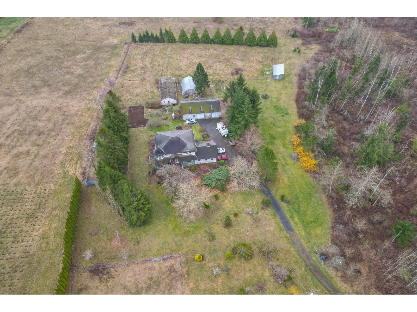 290 COLTER ROAD, Columbia Valley, Columbia Valley
