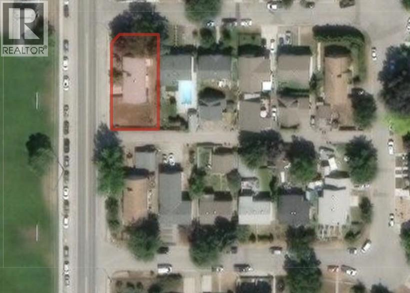 2835 Richter Street - 2