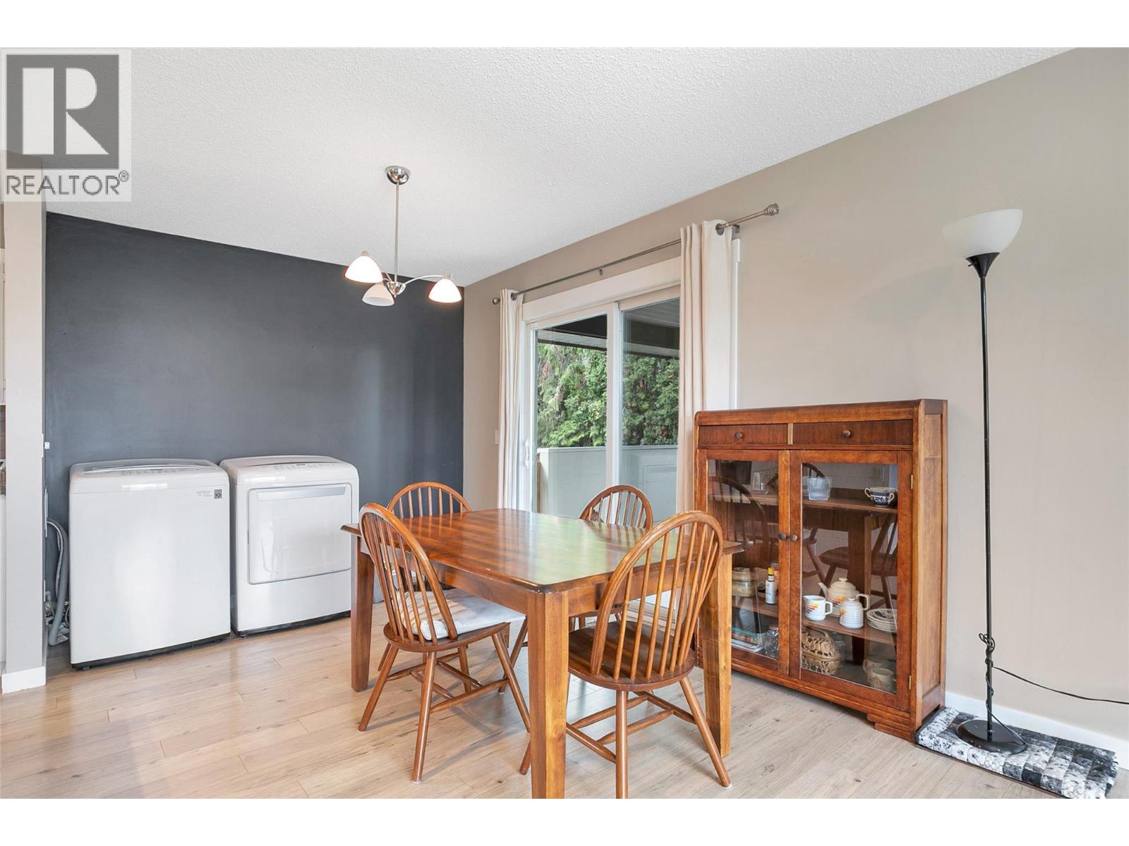  805 Camelia Road, Kelowna