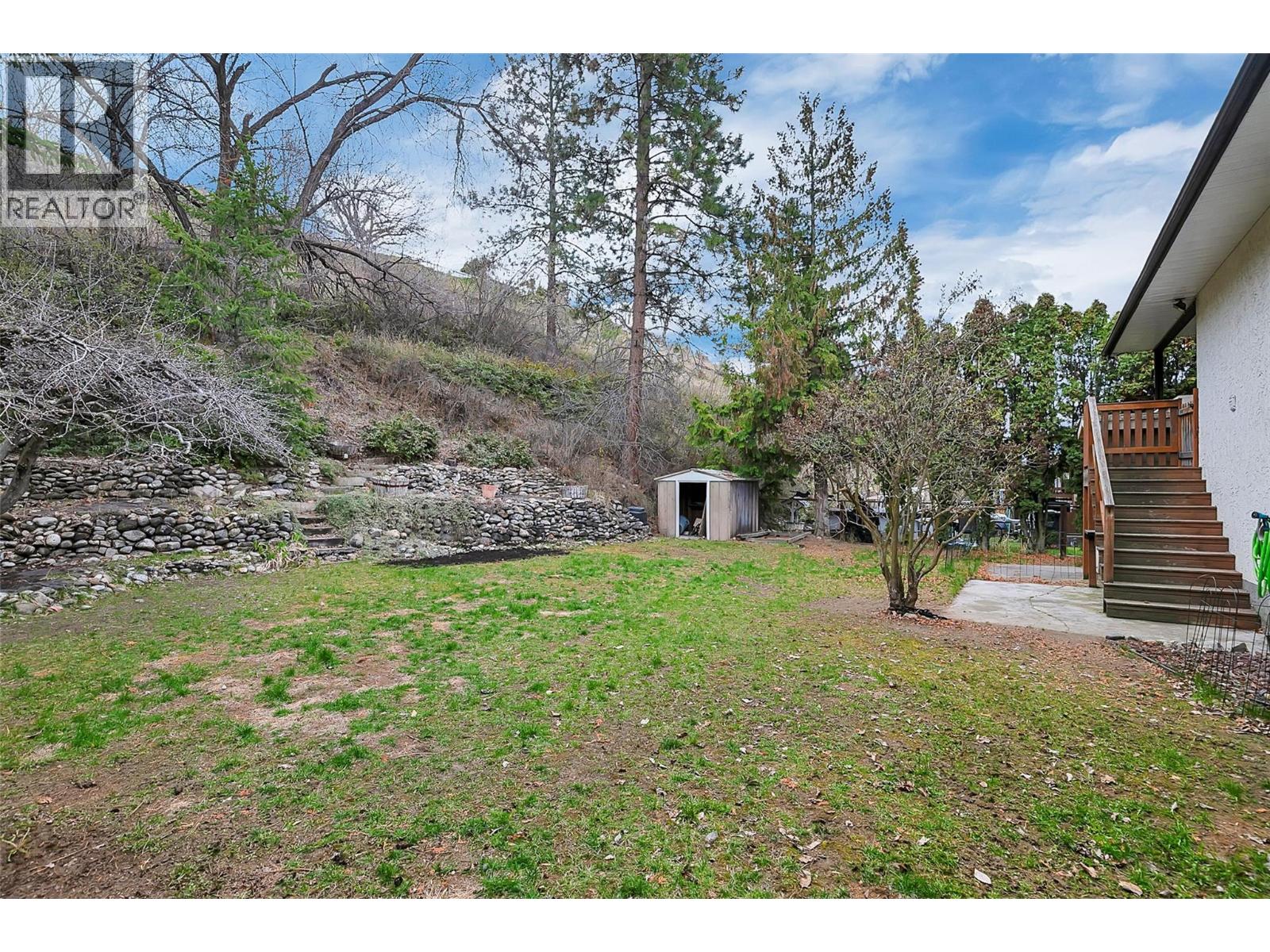  805 Camelia Road, Kelowna