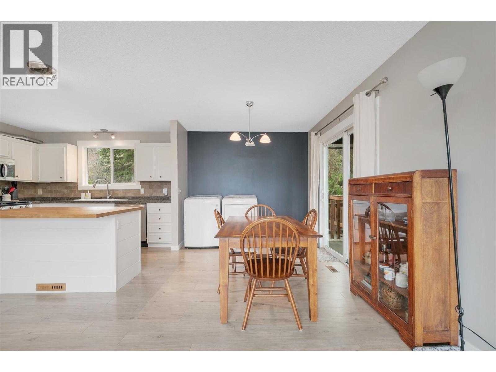  805 Camelia Road, Kelowna