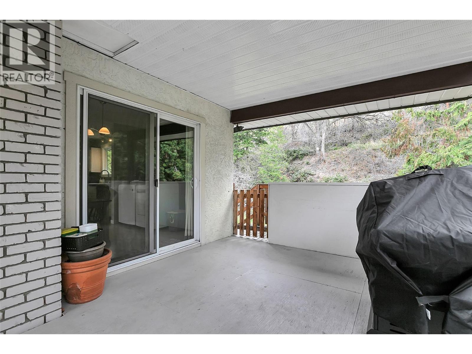  805 Camelia Road, Kelowna