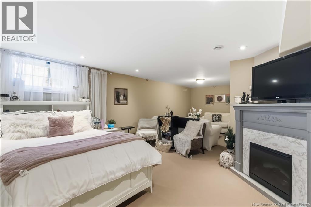 92 Blanchard Court - 32