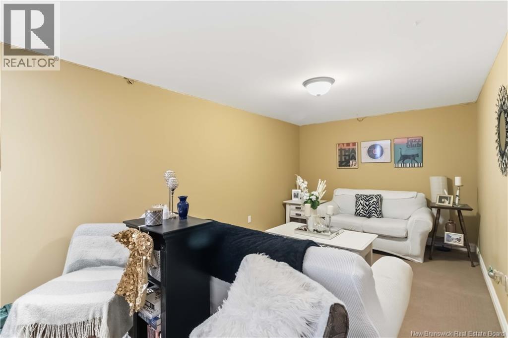 92 Blanchard Court - 33