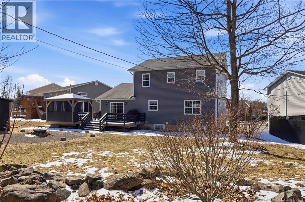 92 Blanchard Court - 43