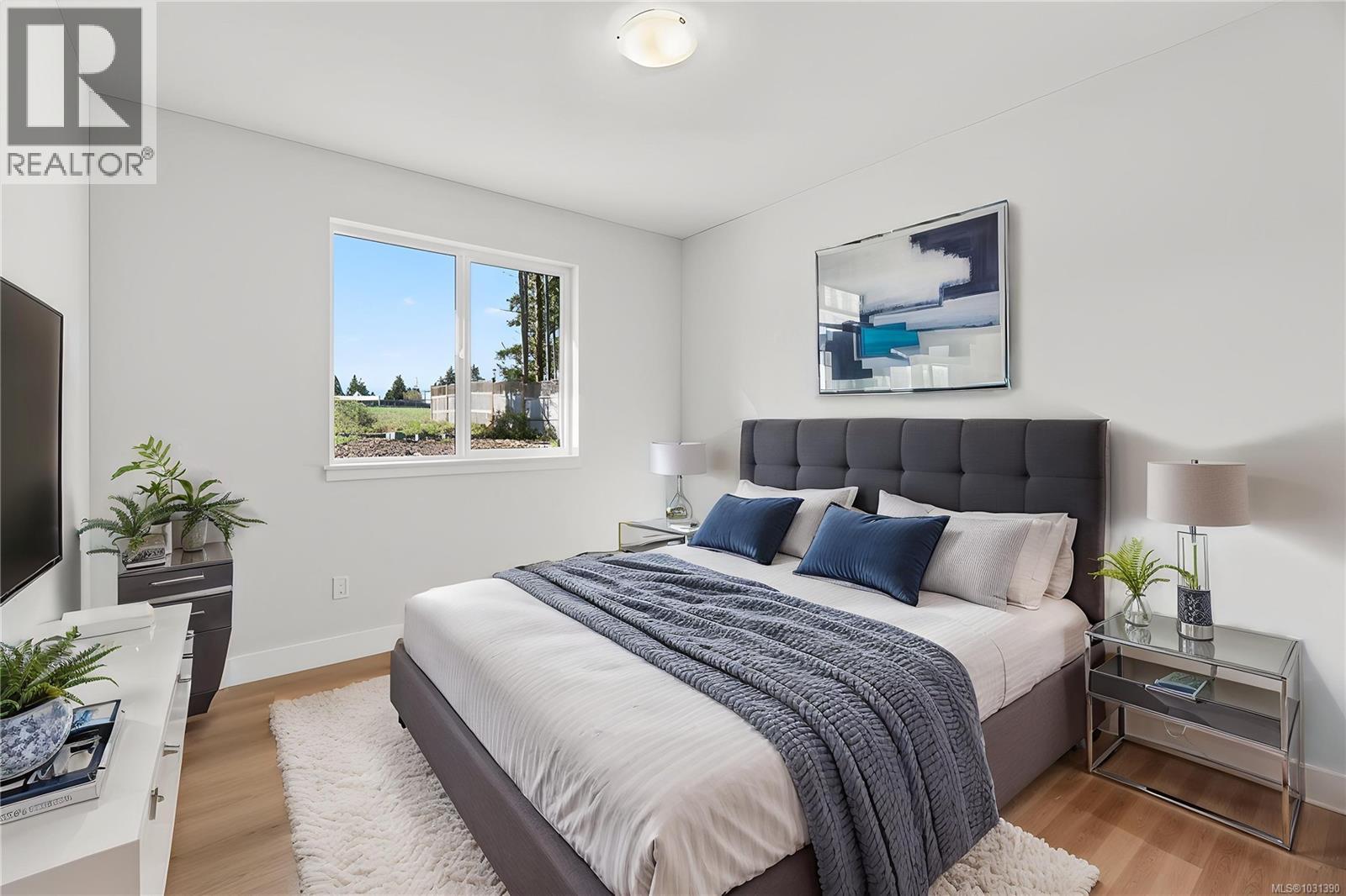 1948 Woobank Rd, Nanaimo