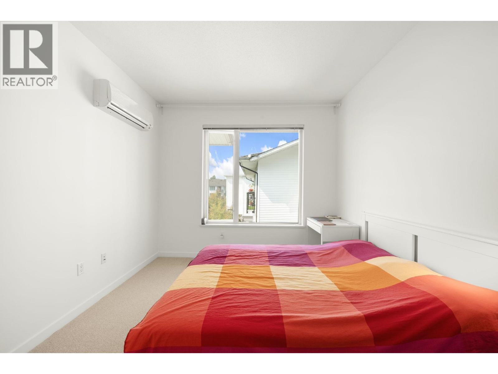 438 9388 MCKIM WAY, Richmond