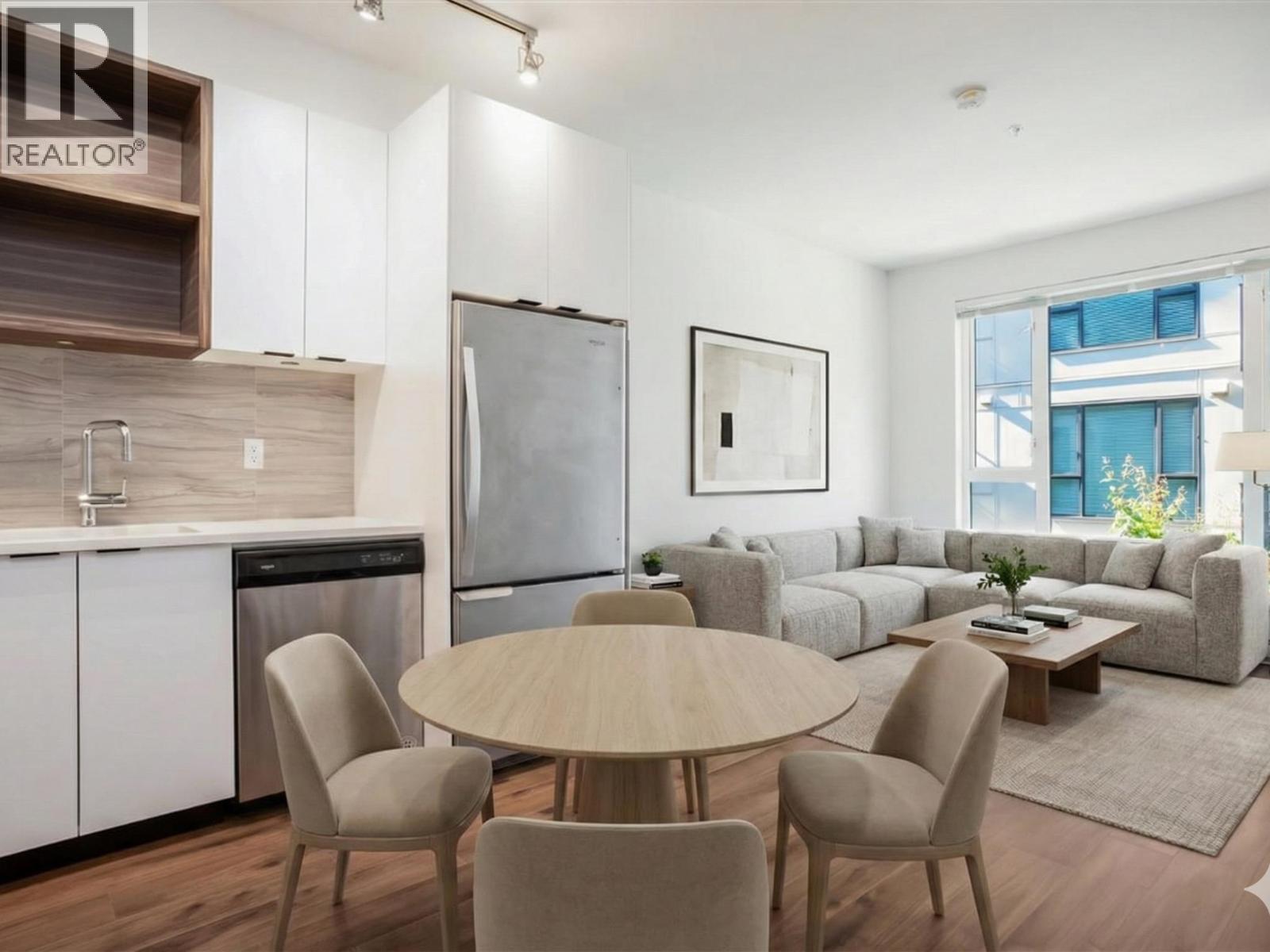 240 5355 LANE STREET, Burnaby