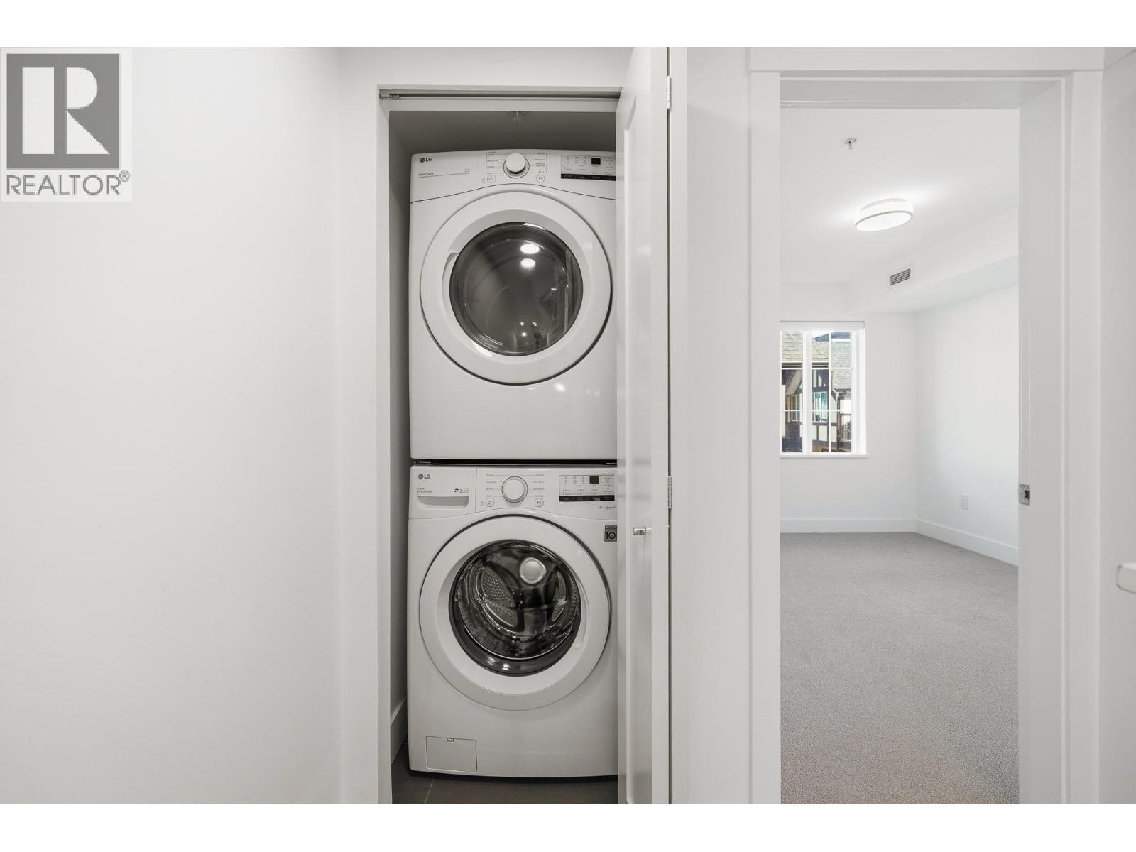 37 8888 SPIRES ROAD, Richmond