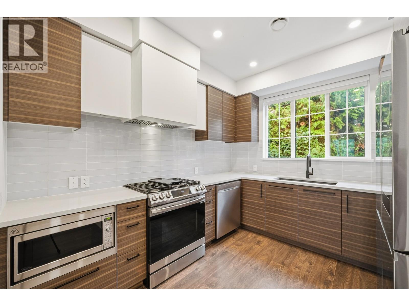 37 8888 SPIRES ROAD, Richmond