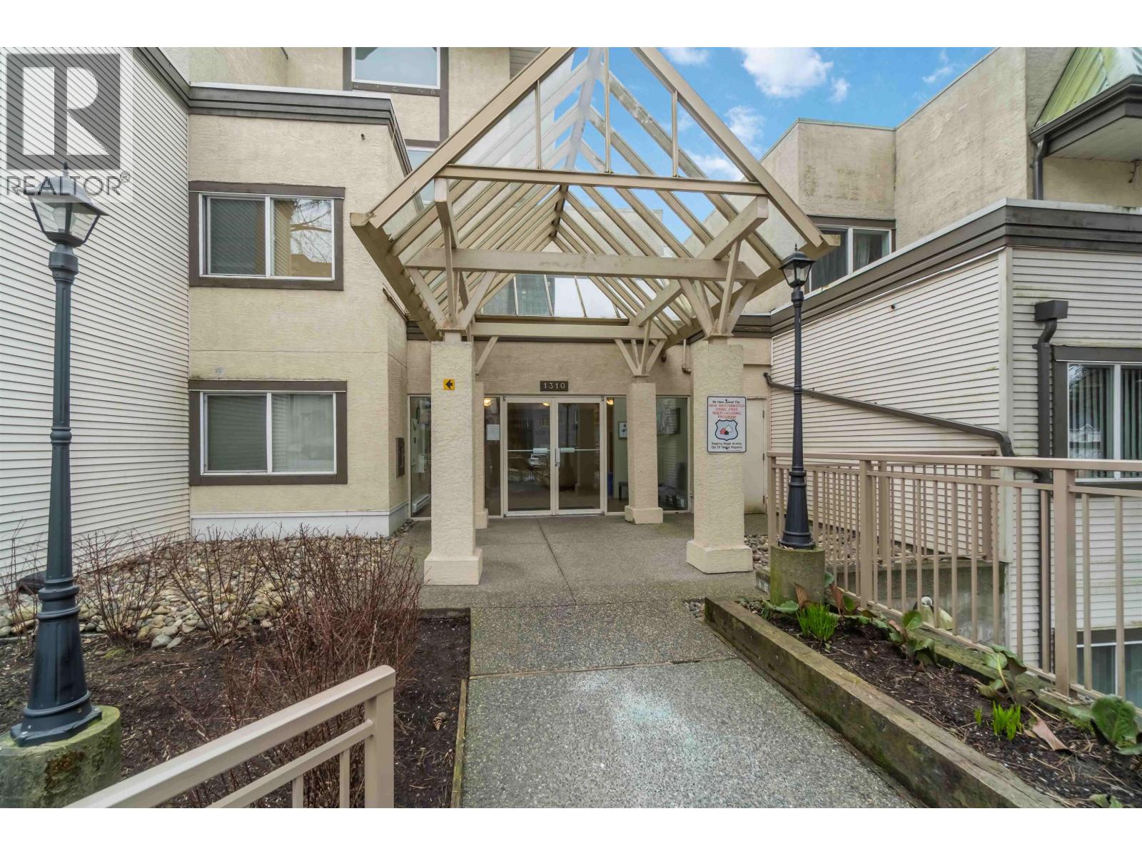 502 1310 CARIBOO STREET, New Westminster