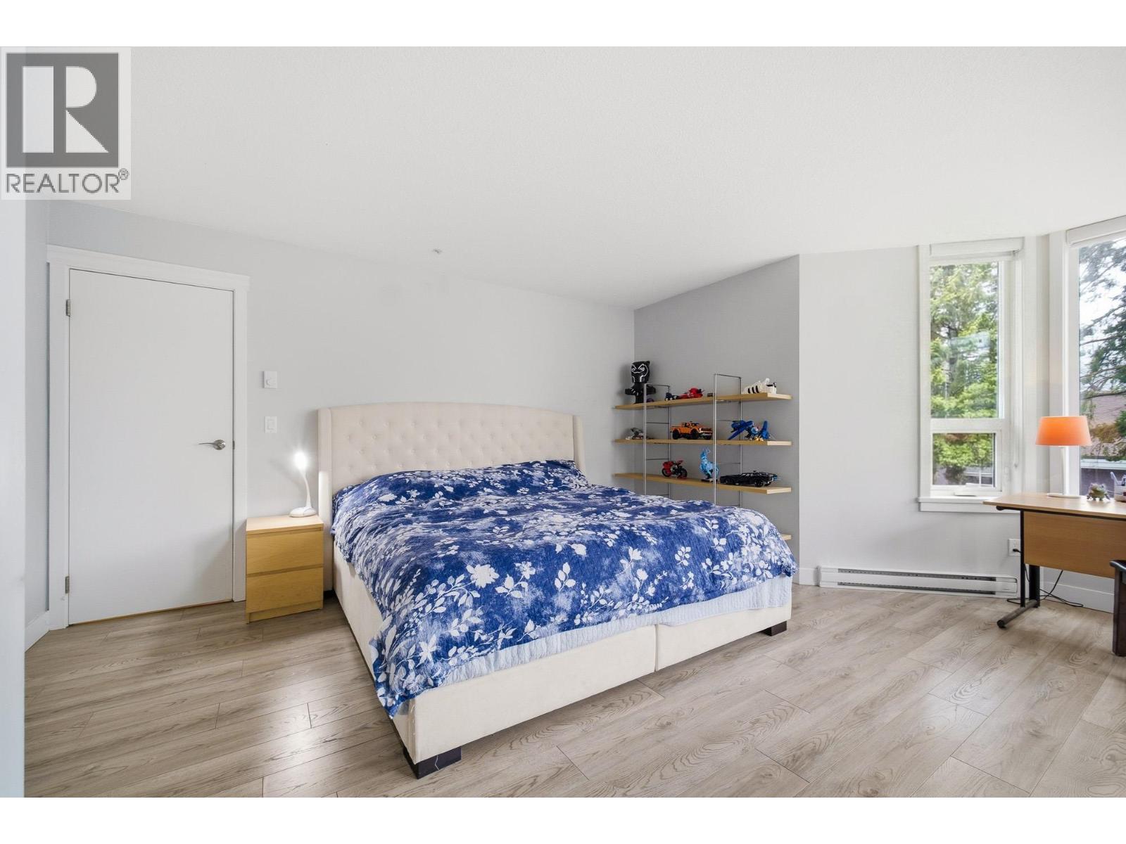 195 8333 JONES ROAD, Richmond