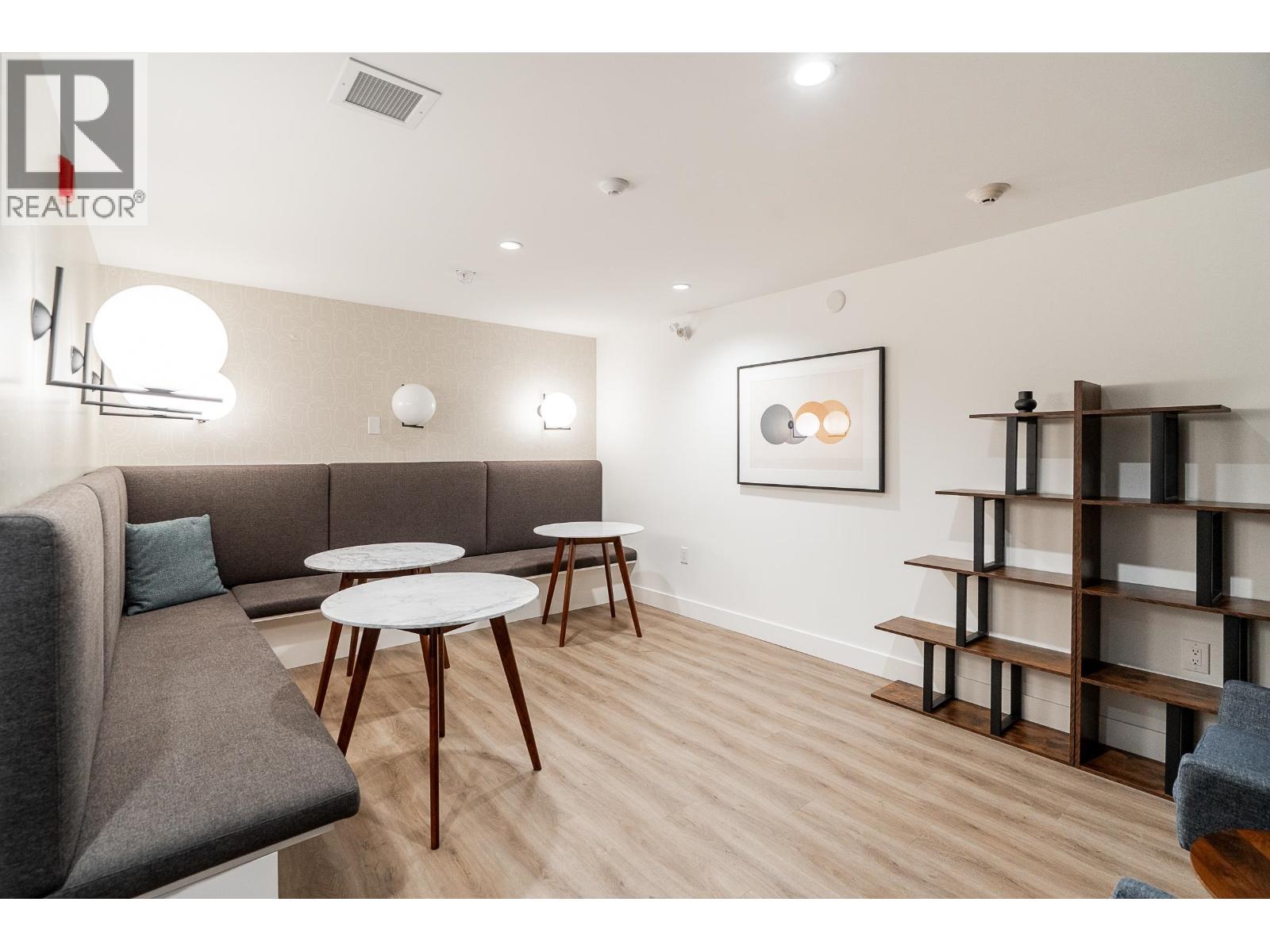 425 3229 ST JOHNS STREET, Port Moody