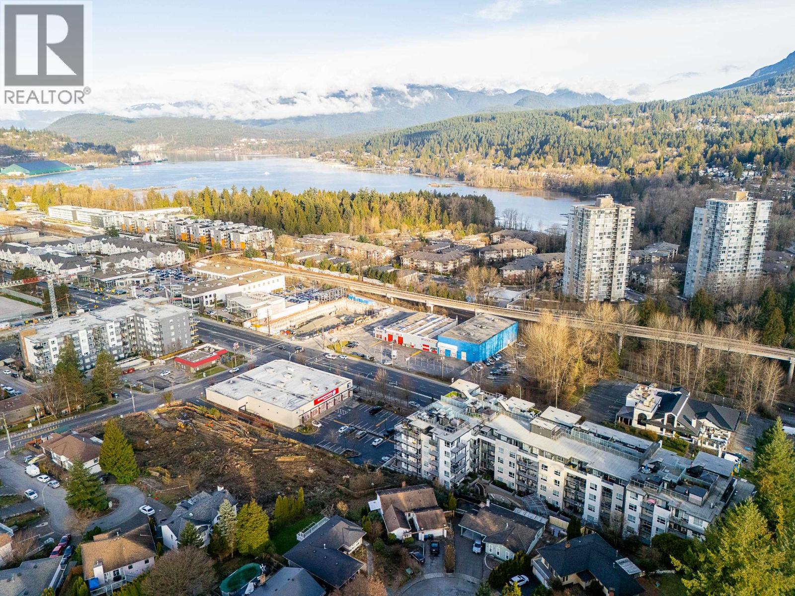 425 3229 ST JOHNS STREET, Port Moody