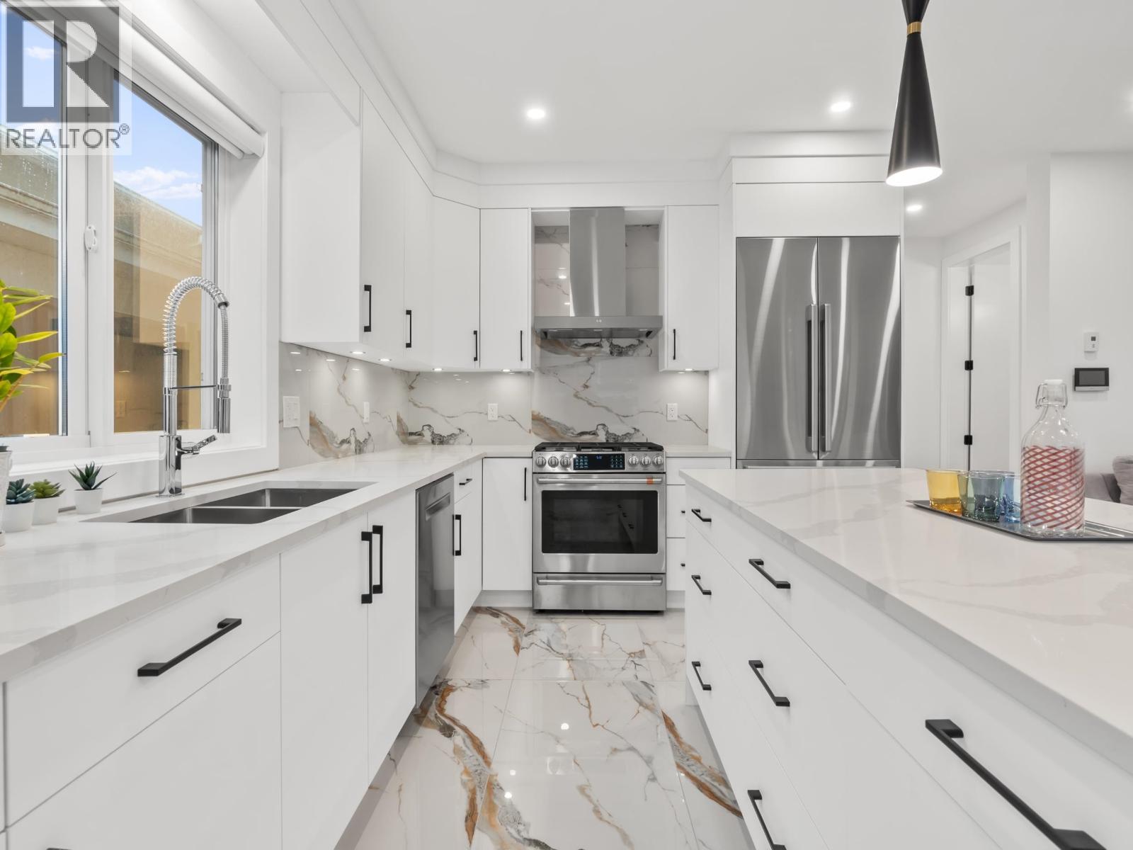 10655 NO. 1 ROAD, Richmond