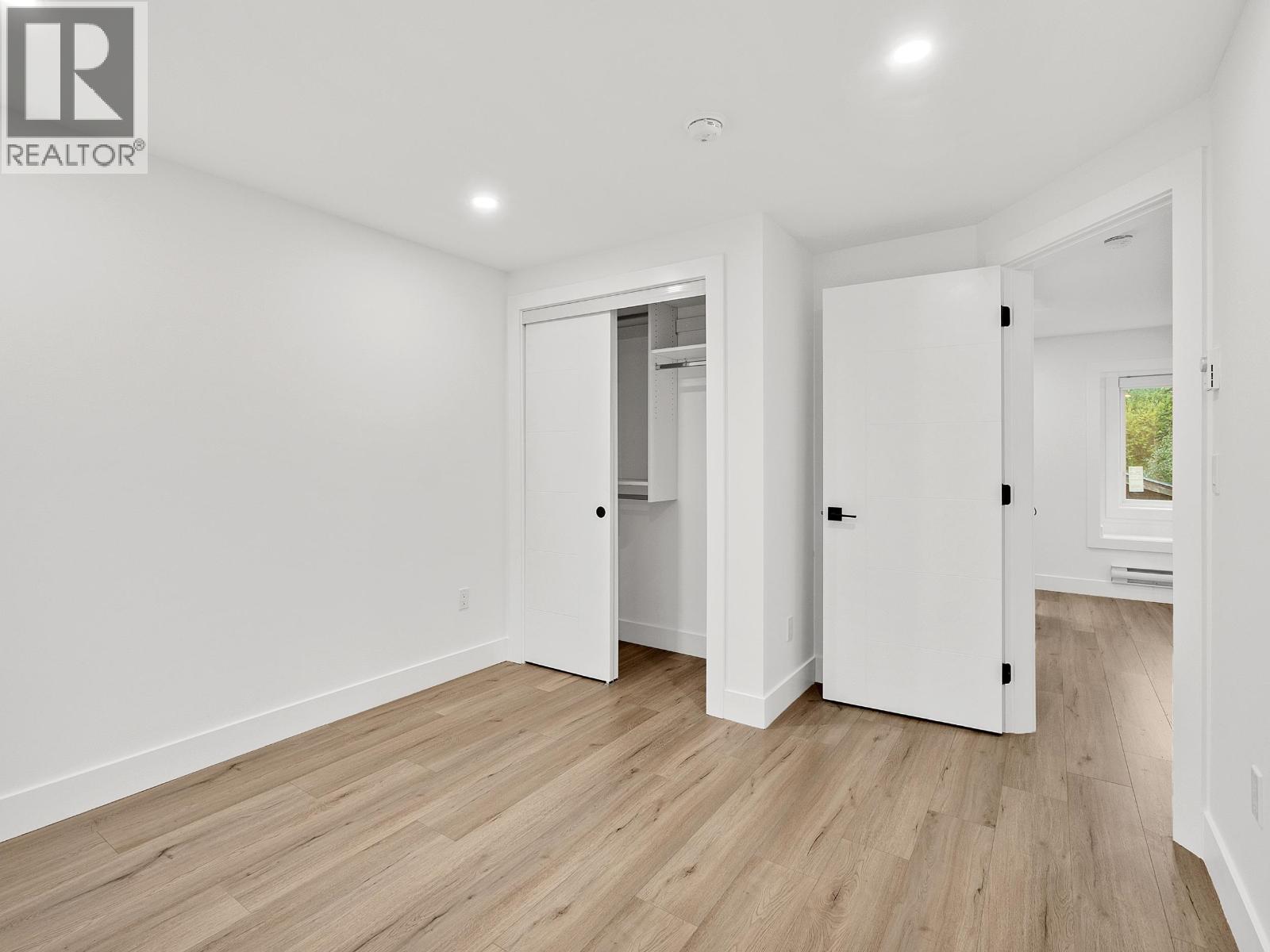 10655 NO. 1 ROAD, Richmond