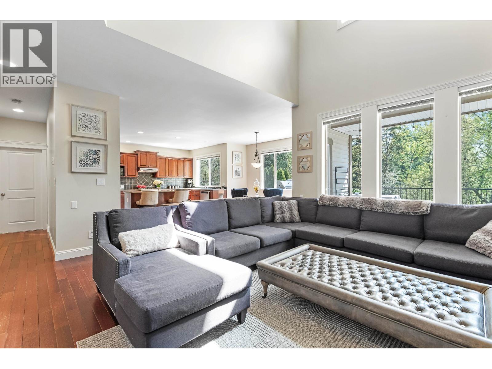 23746 110 AVENUE, Maple Ridge